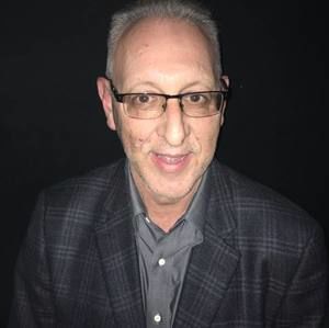 Meet your Posher, Larry